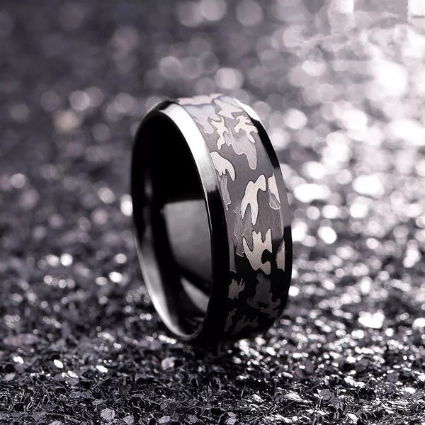 Men’s Camouflage Ring Size 10 - Black, Silver and White