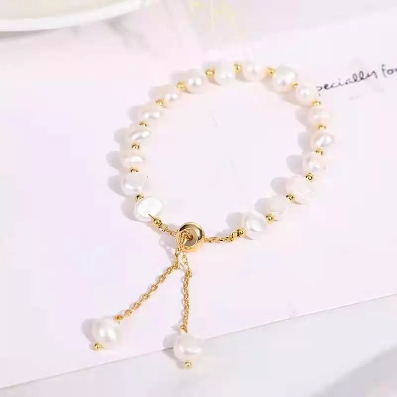 Freshwater Pearl Adjustable Bracelet with Gold Beads - White and Pink