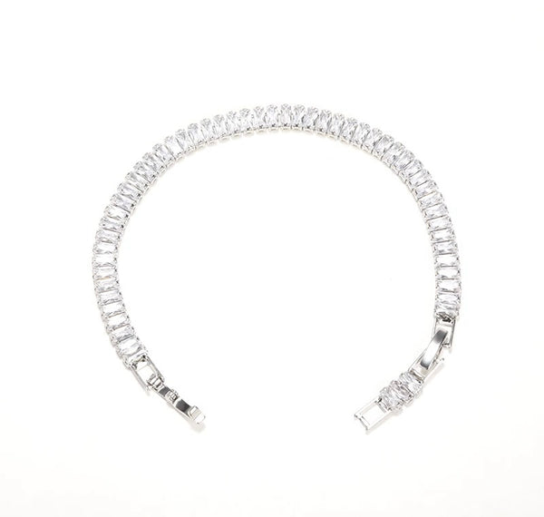 Elegant Silver Tennis Bracelet with Cubic Zirconia Stones
