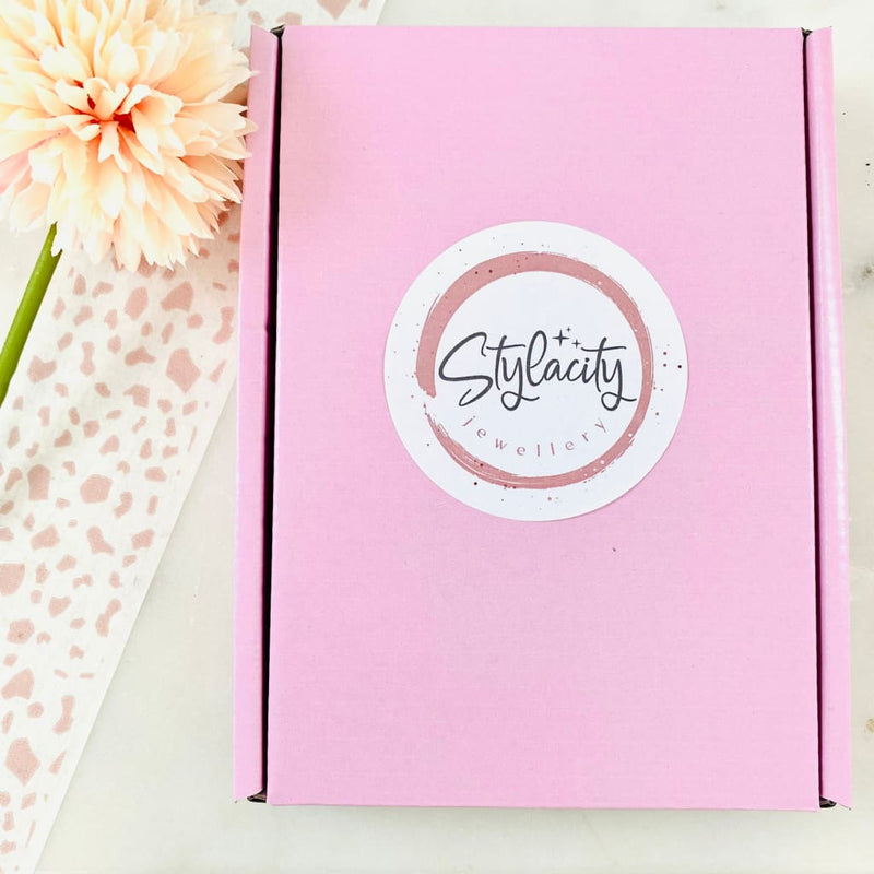 Pink Gift Box - Medium